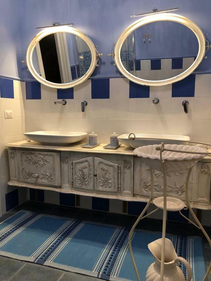 Le Stanze Del Borgo Hotel Nettuno Buitenkant foto